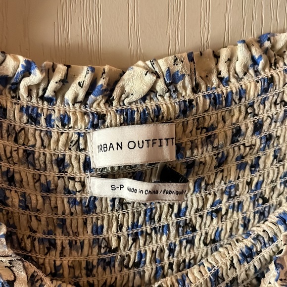 Urban outfitters off the shoulder midi dress - Picture 3 of 3